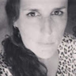 Meet your Posher, Daniela